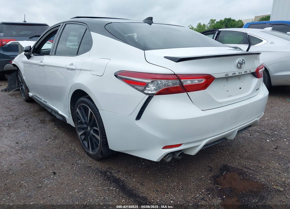 2019 TOYOTA CAMRY VIN: 4T1B61HK8KU240262