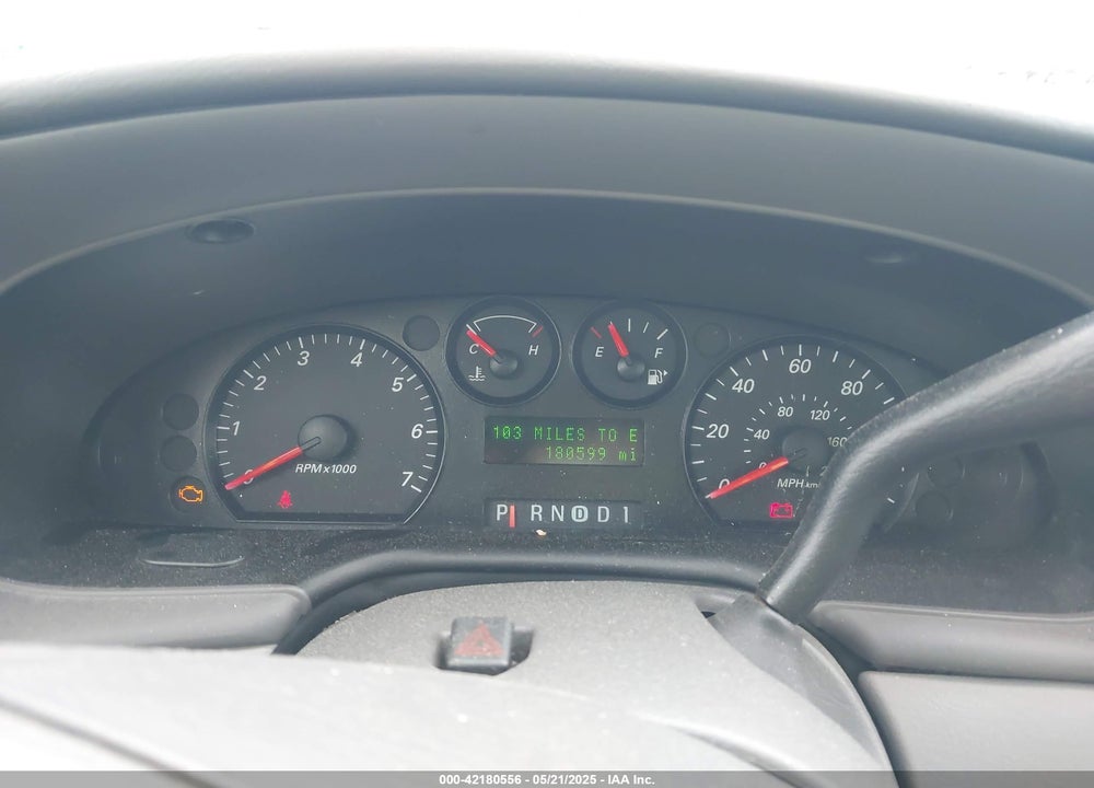 2006 FORD TAURUS VIN: 1FAFP53U76A195301