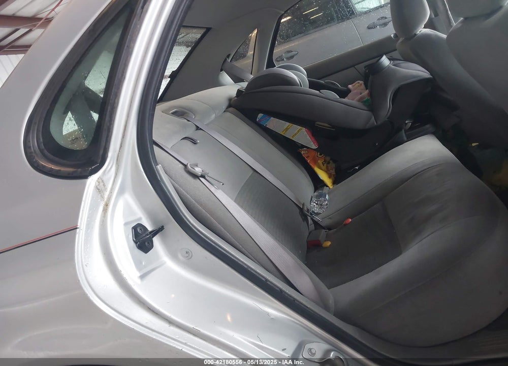 2006 FORD TAURUS VIN: 1FAFP53U76A195301