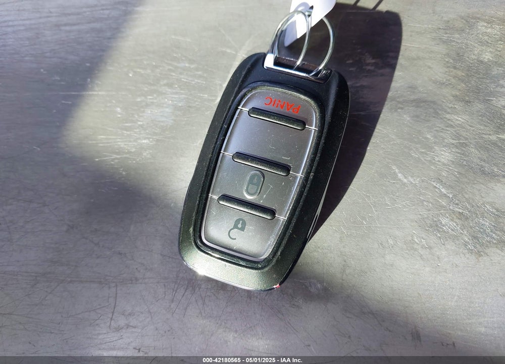 2019 CHRYSLER PACIFICA L VIN: 2C4RC1AG5KR629343