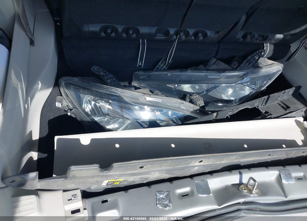 2019 CHRYSLER PACIFICA L VIN: 2C4RC1AG5KR629343