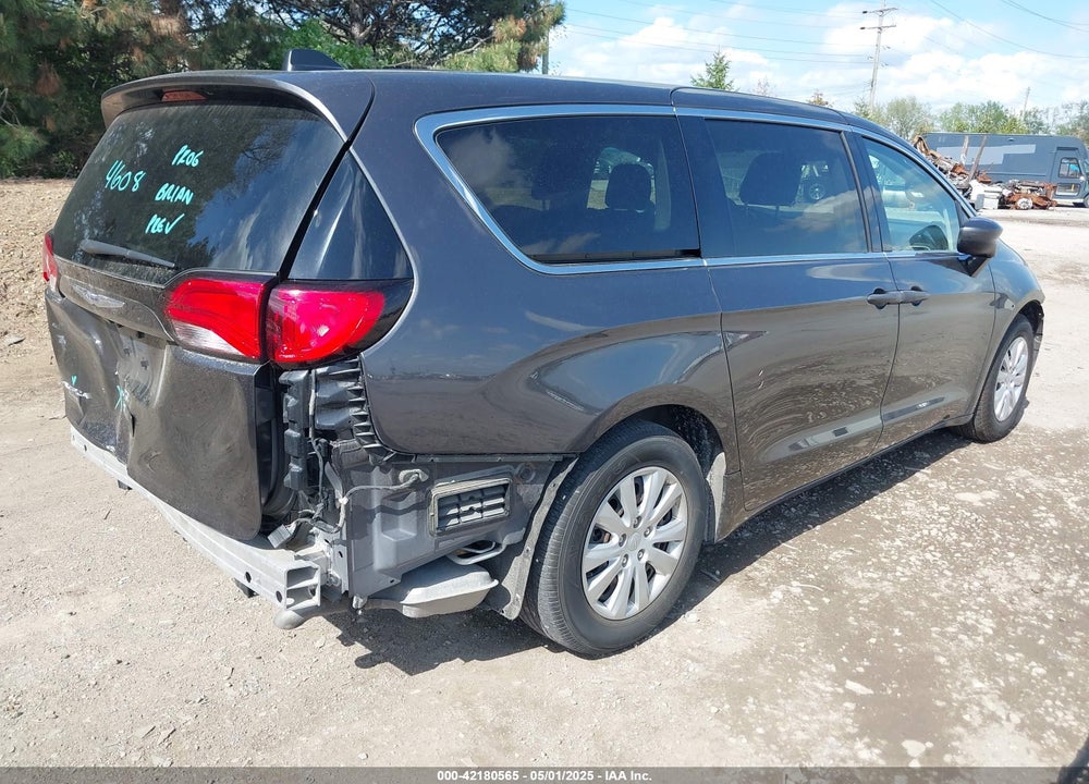 2019 CHRYSLER PACIFICA L VIN: 2C4RC1AG5KR629343