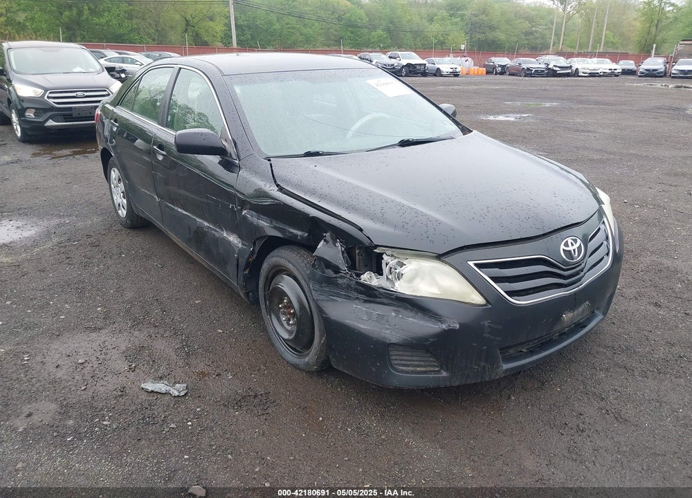 2011 TOYOTA CAMRY LE VIN: 4T1BF3EK0BU136641