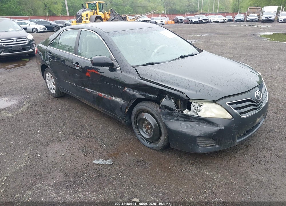 2011 TOYOTA CAMRY LE VIN: 4T1BF3EK0BU136641
