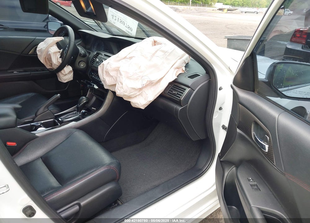 2017 HONDA ACCORD VIN: 1HGCR2F14HA231344