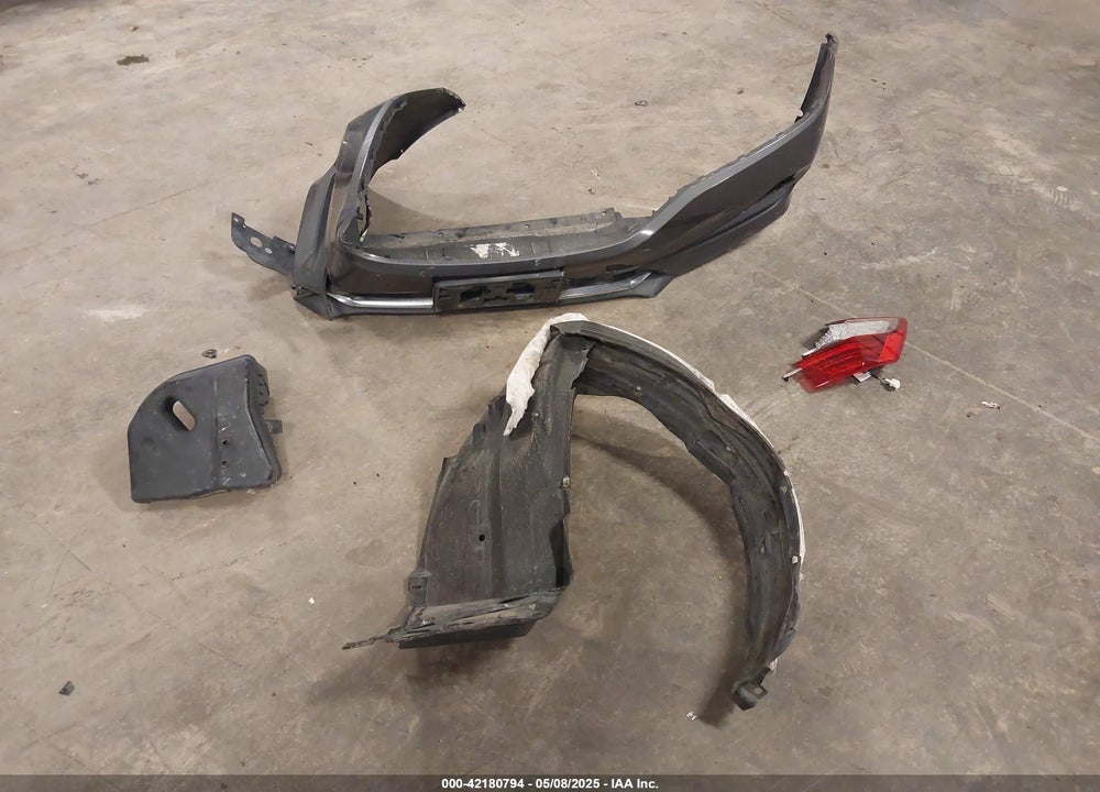 2016 HONDA ACCORD VIN: 1HGCR3F92GA029435