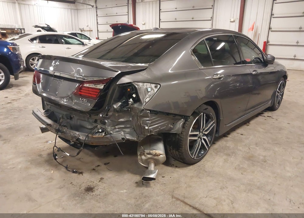 2016 HONDA ACCORD VIN: 1HGCR3F92GA029435
