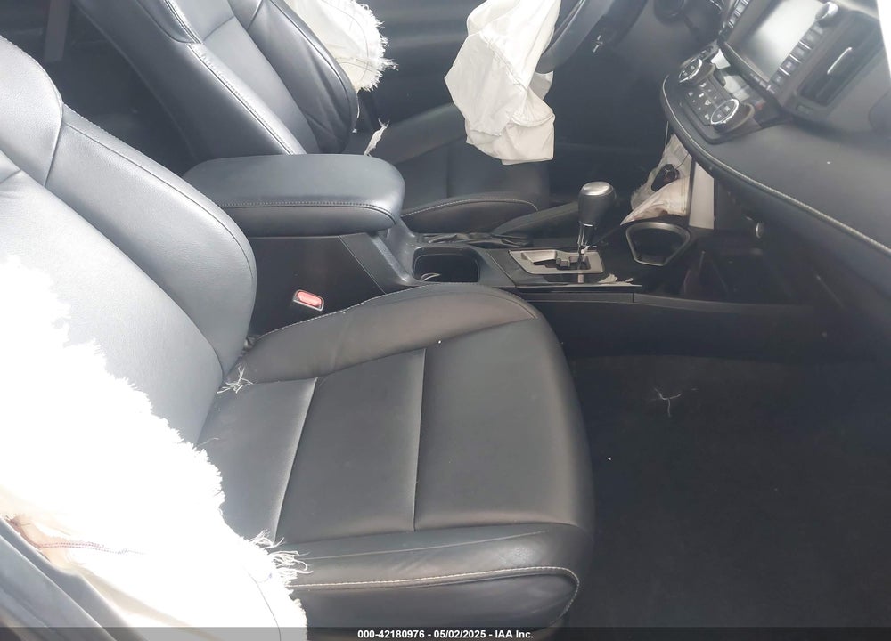 2018 TOYOTA RAV4 LIMITED VIN: 2T3YFREV5JW427648