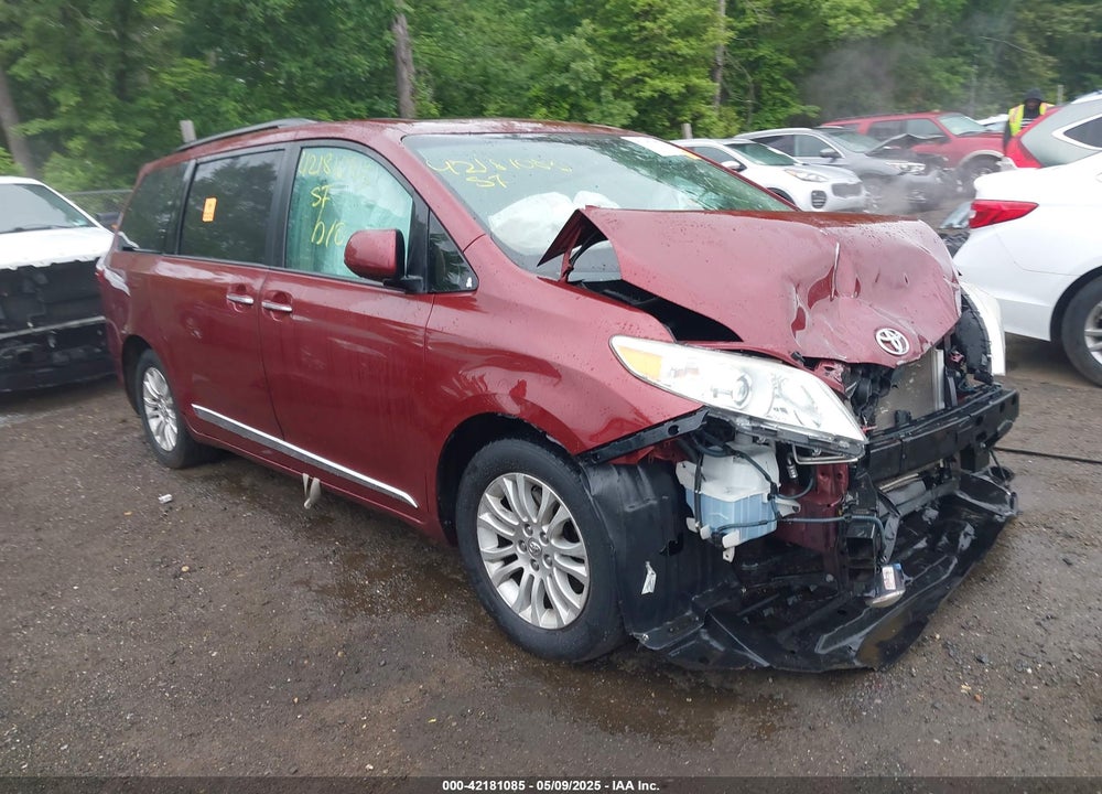 2015 TOYOTA SIENNA VIN: 5TDYK3DC3FS566341