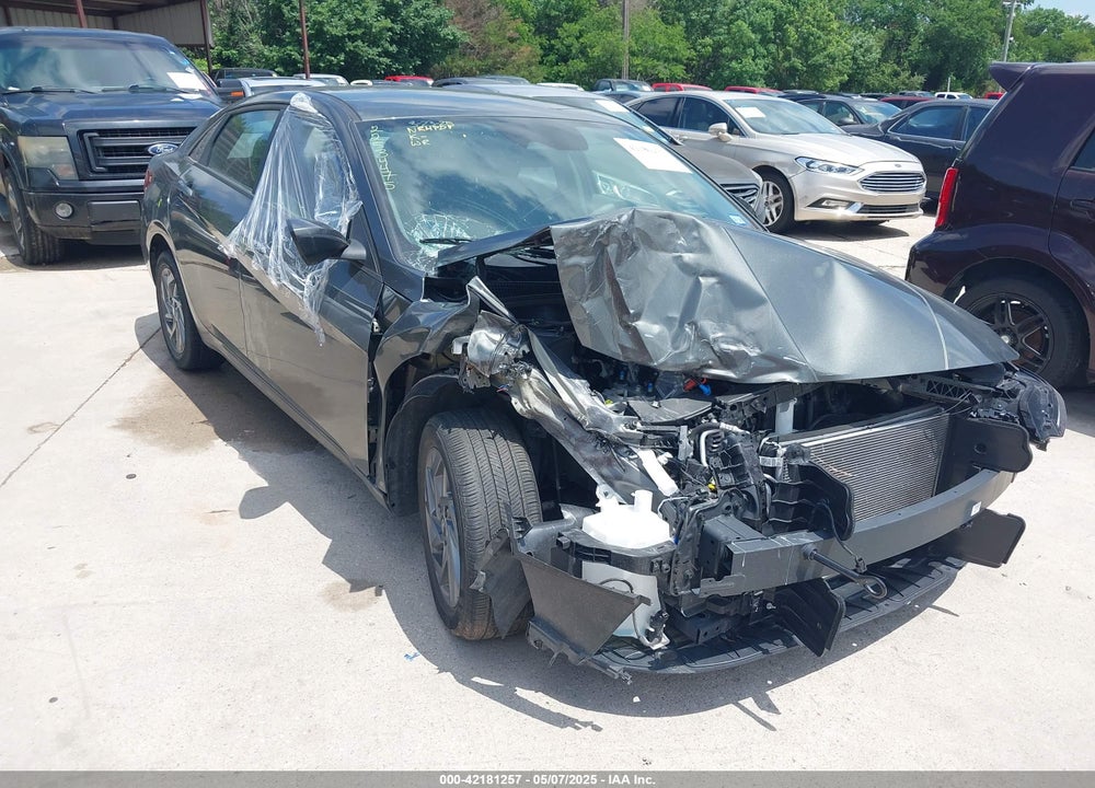 2024 HYUNDAI ELANTRA SEL VIN: KMHLM4DG8RU810526