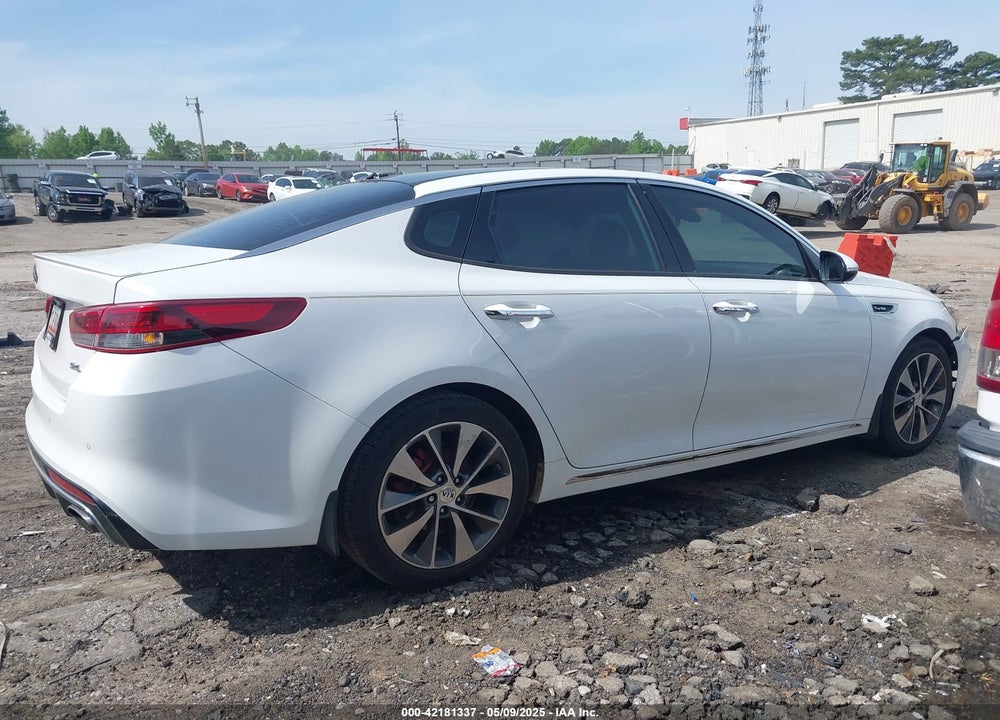 2016 KIA OPTIMA VIN: 5XXGV4L29GG032247
