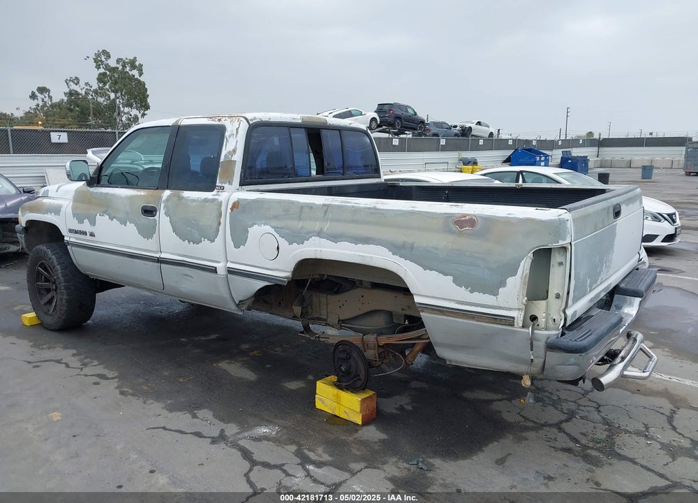 1996 DODGE RAM 1500 VIN: 3B7HC13Y9TG132935