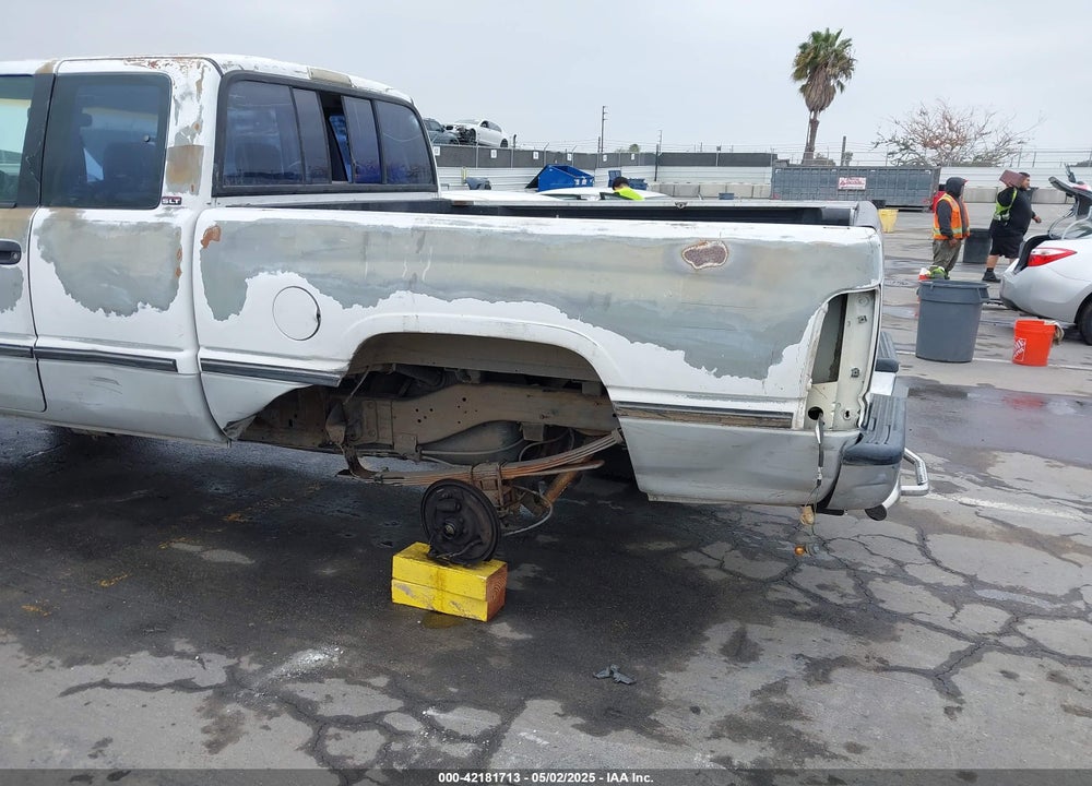 1996 DODGE RAM 1500 VIN: 3B7HC13Y9TG132935