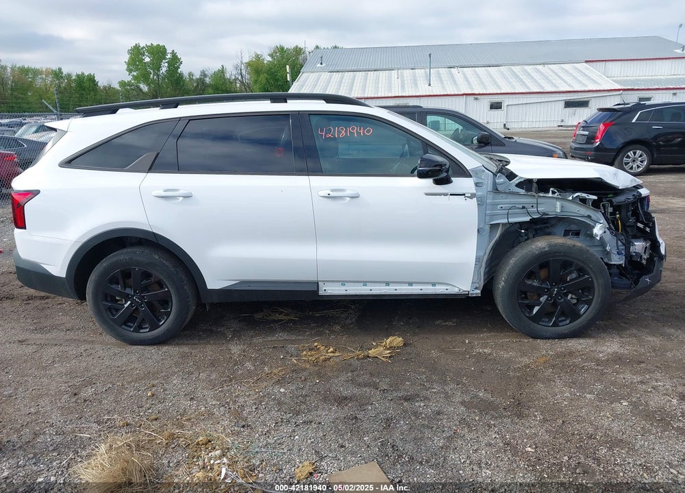 2022 KIA SORENTO VIN: 5XYRLDLC4NG149640