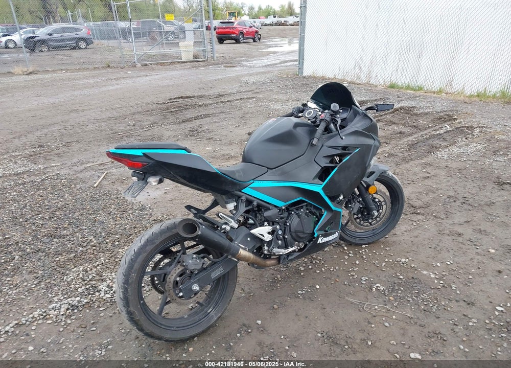 2019 KAWASAKI EX400 VIN: JKAEXKG18KDA32974