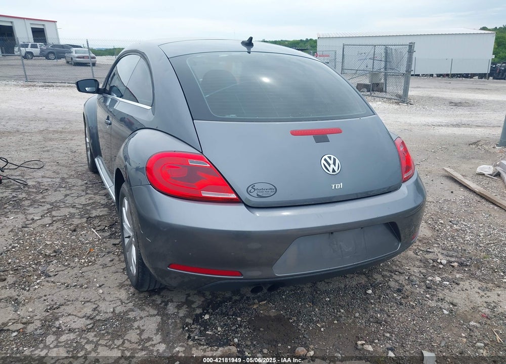 2013 VOLKSWAGEN BEETLE VIN: 3VWJL7ATXDM632968