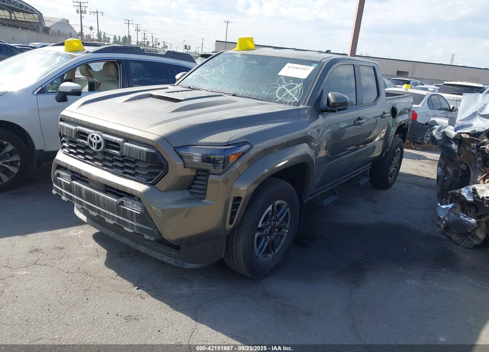 2024 TOYOTA TACOMA DOUBLE CAB/SR5/TRD SPORT/TRD OFF ROAD/LTD VIN: 3TMLB5JN1RM043397