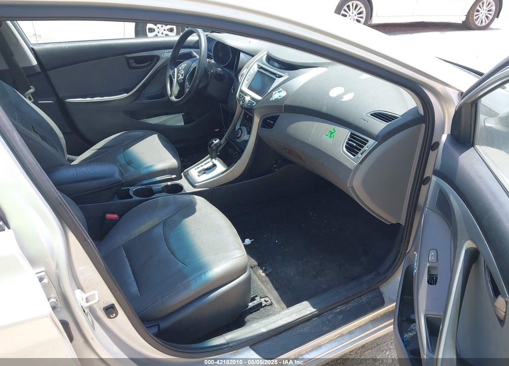 2011 HYUNDAI ELANTRA VIN: KMHDH4AE7BU167510