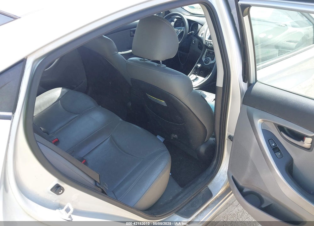 2011 HYUNDAI ELANTRA VIN: KMHDH4AE7BU167510