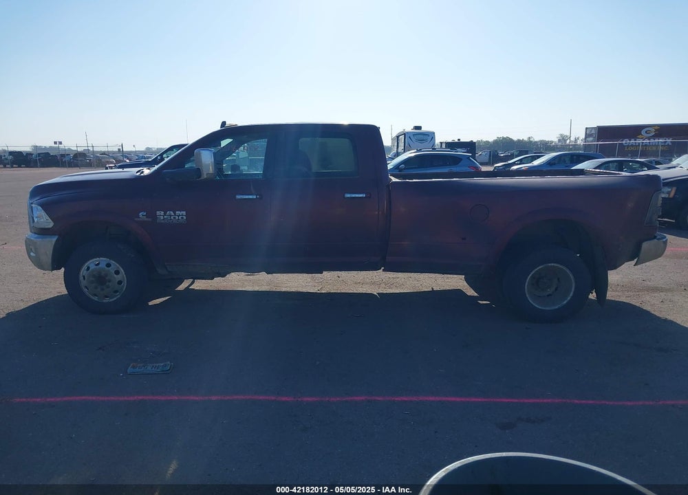 2017 RAM 3500 LAIE  4X4 8' BOX VIN: 3C63RRJLXHG623396