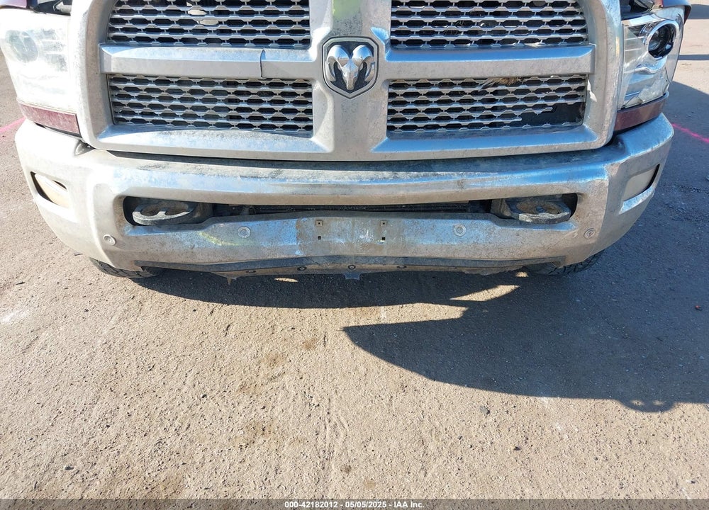 2017 RAM 3500 LAIE  4X4 8' BOX VIN: 3C63RRJLXHG623396