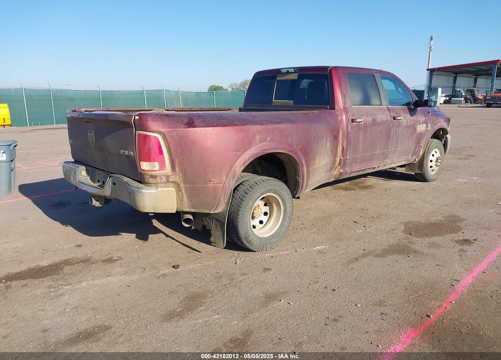 2017 RAM 3500 LAIE  4X4 8' BOX VIN: 3C63RRJLXHG623396
