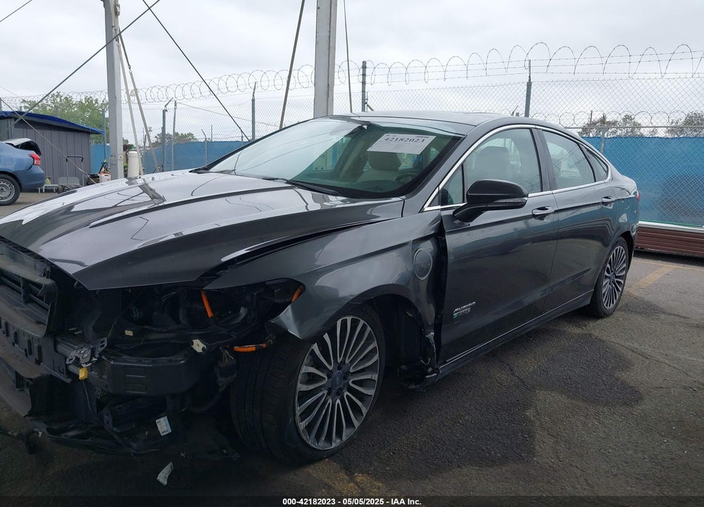2018 FORD FUSION ENERGI SE LUXURY VIN: 3FA6P0PU8JR123440