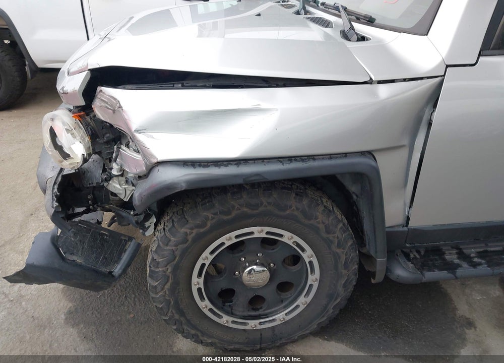 2008 TOYOTA FJ CRUISER VIN: JTEBU11F08K043464
