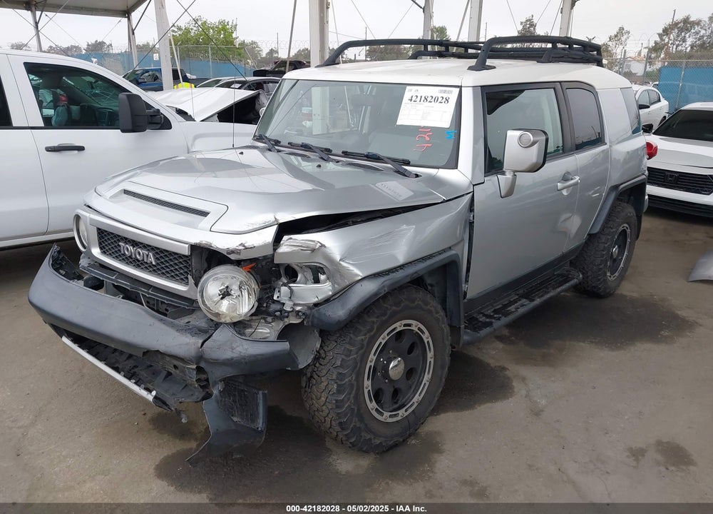 2008 TOYOTA FJ CRUISER VIN: JTEBU11F08K043464