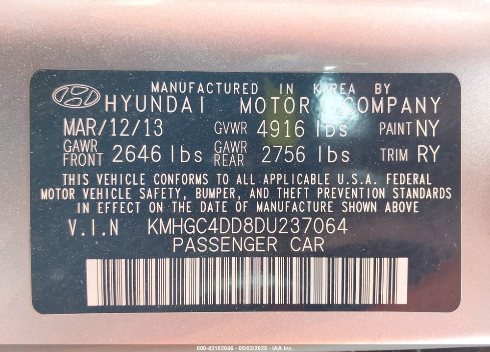 2013 HYUNDAI GENESIS VIN: KMHGC4DD8DU237064