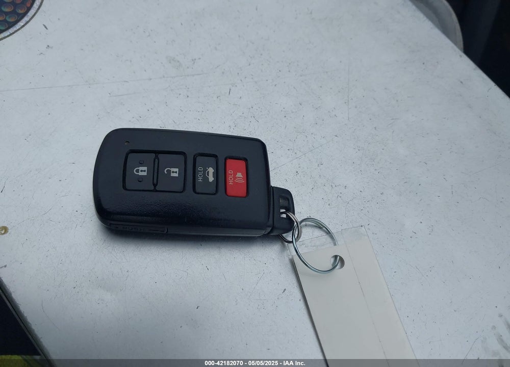 2014 TOYOTA AVALON VIN: 4T1BK1EB3EU121765