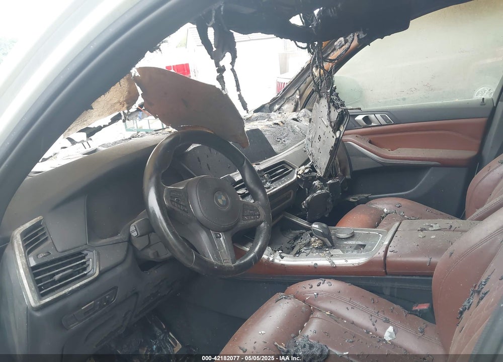 2019 BMW X5 VIN: 5UXJU2C5XKLN64637
