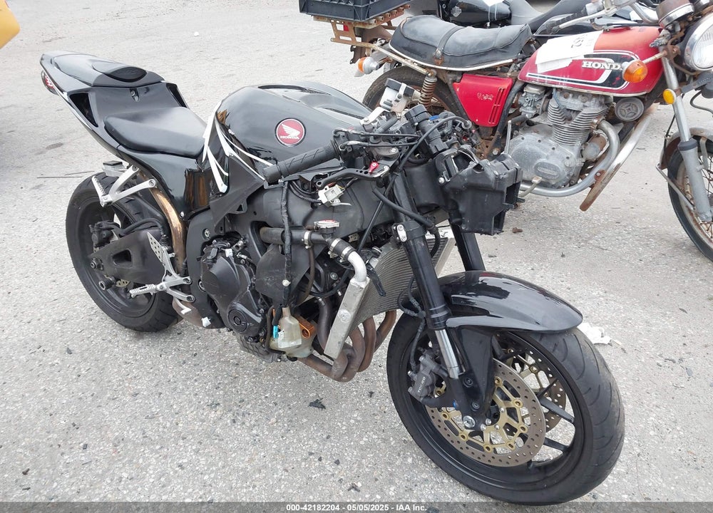2019 HONDA CBR600 RR VIN: JH2PC40J5KK500420