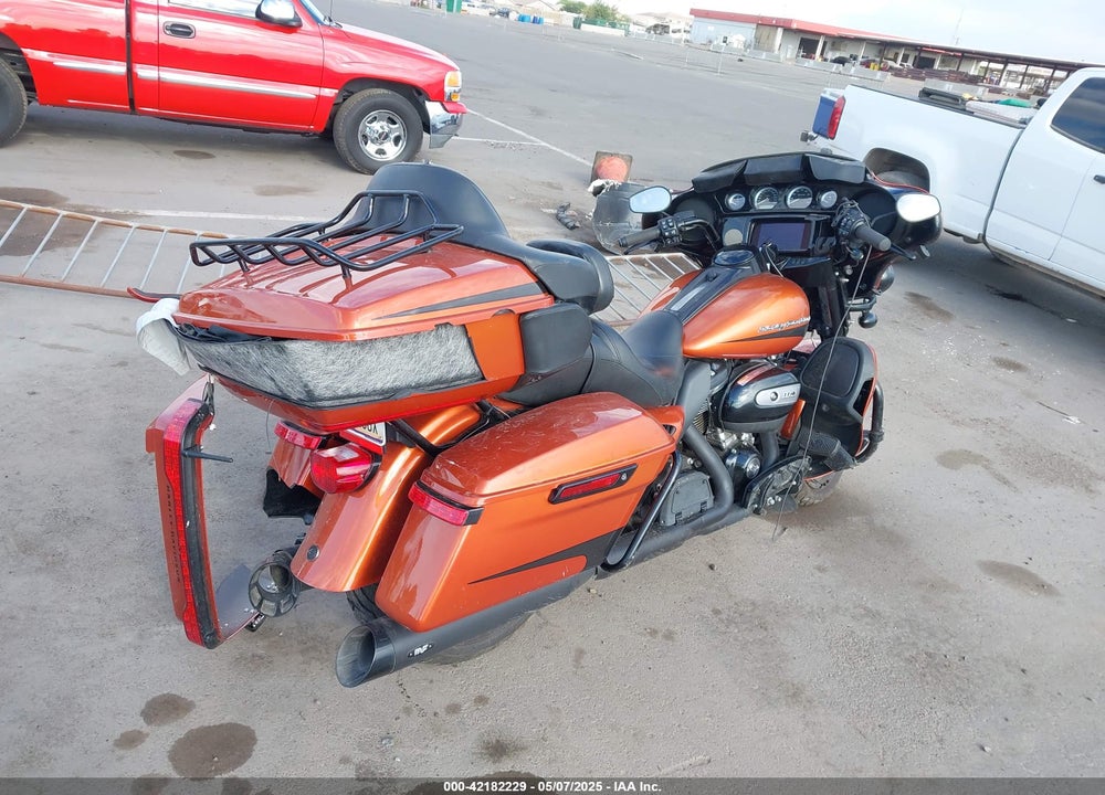 2020 HARLEY-DAVIDSON FLHTK VIN: 1HD1KEF28LB663943