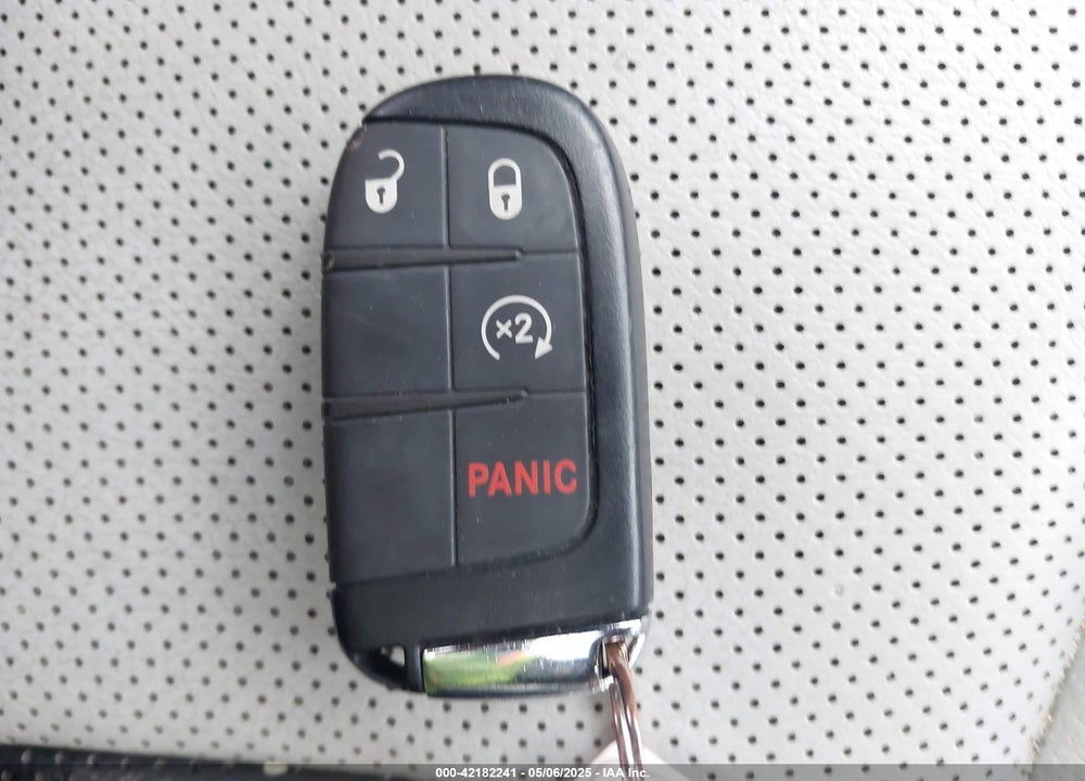2020 JEEP COMPASS VIN: 3C4NJDCB0LT233570