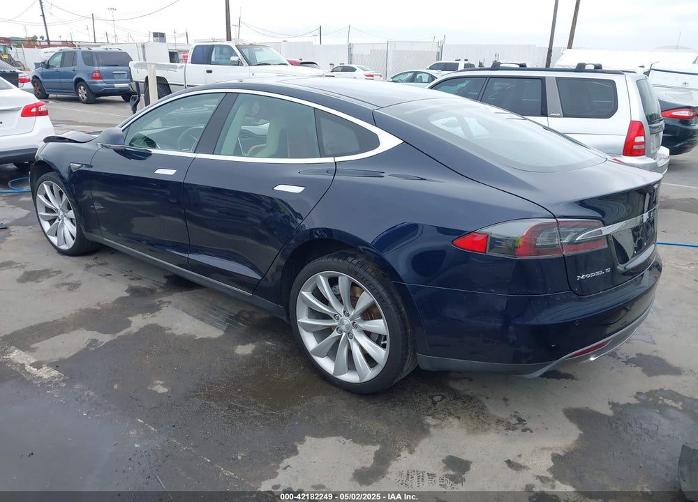 2014 TESLA MODEL S P85 VIN: 5YJSA1H10EFP30234