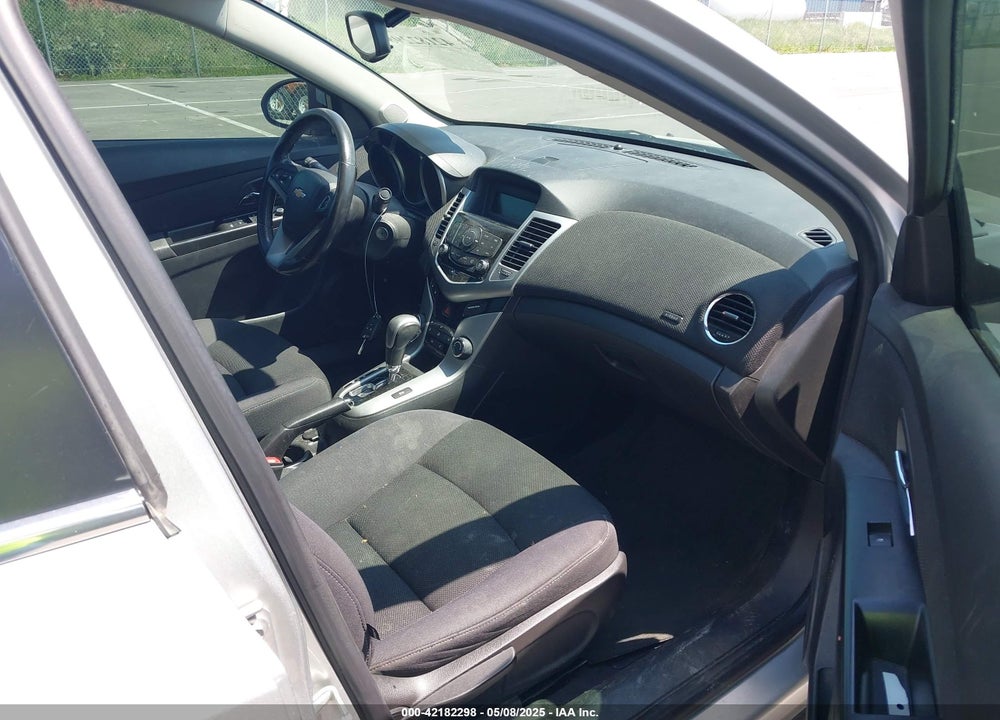 2014 CHEVROLET CRUZE 1LT AUTO VIN: 1G1PC5SB8E7134974
