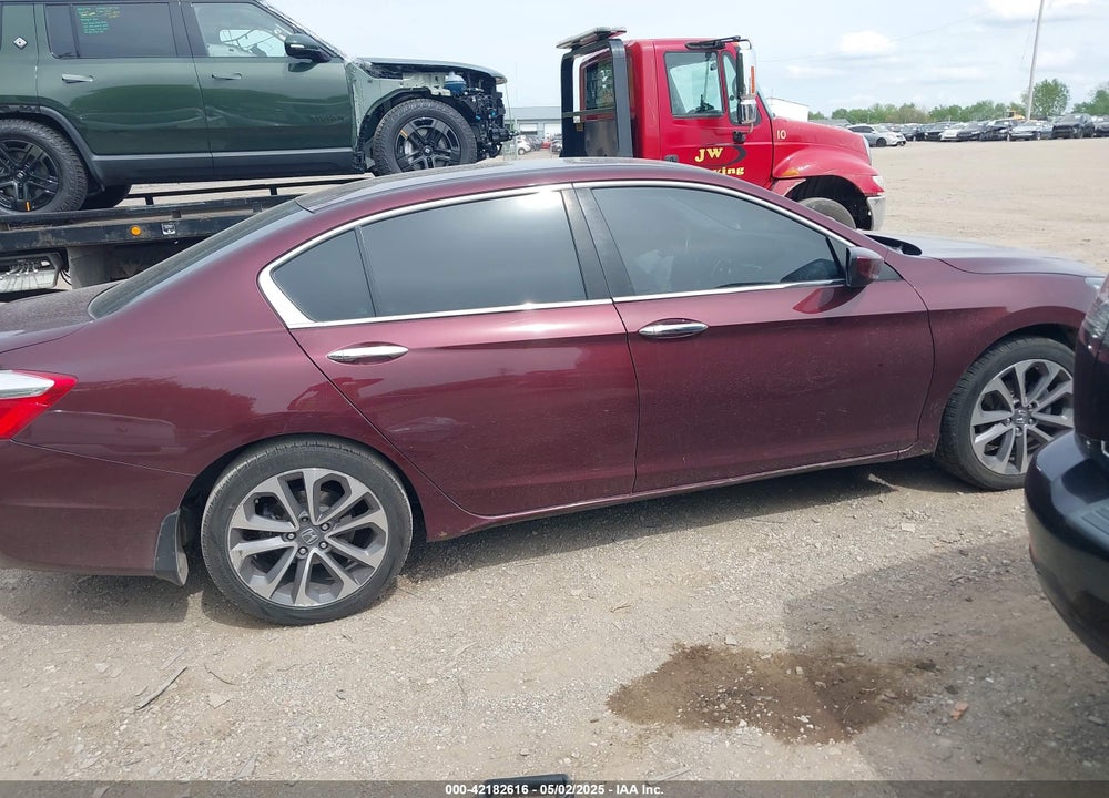 2015 HONDA ACCORD VIN: 1HGCR2F51FA024362