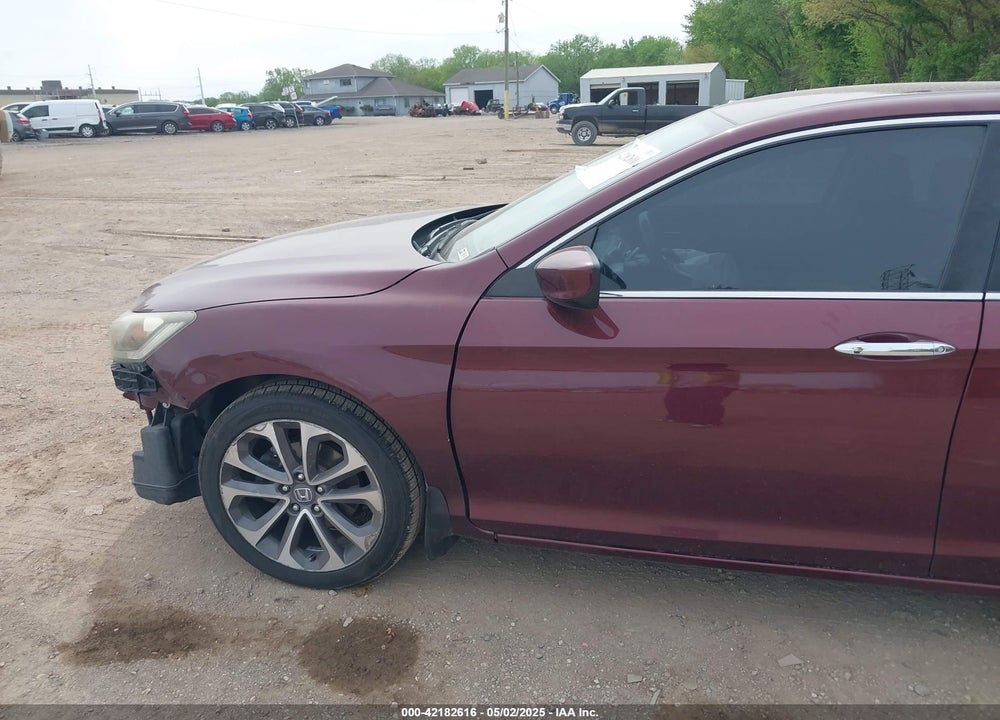 2015 HONDA ACCORD VIN: 1HGCR2F51FA024362