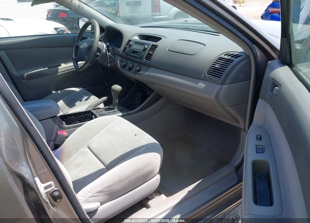 2004 TOYOTA CAMRY LE VIN: 4T1BE32K24U838874