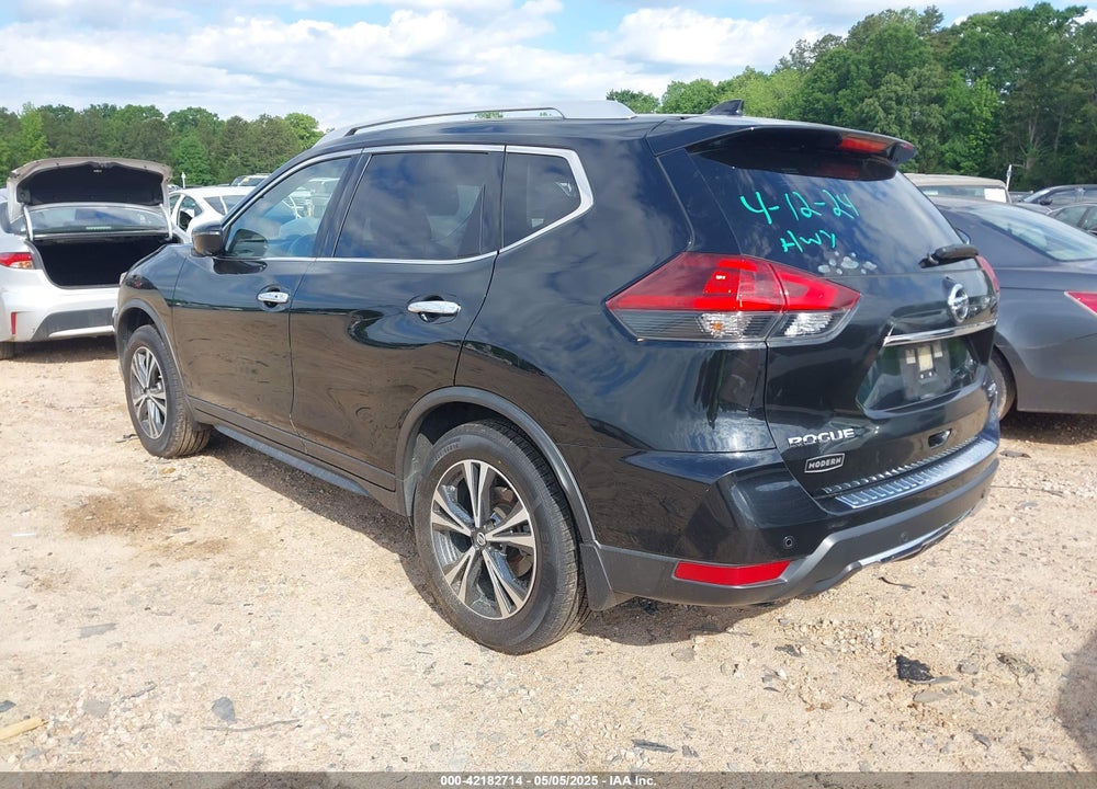 2019 NISSAN ROGUE SV VIN: JN8AT2MV6KW379829