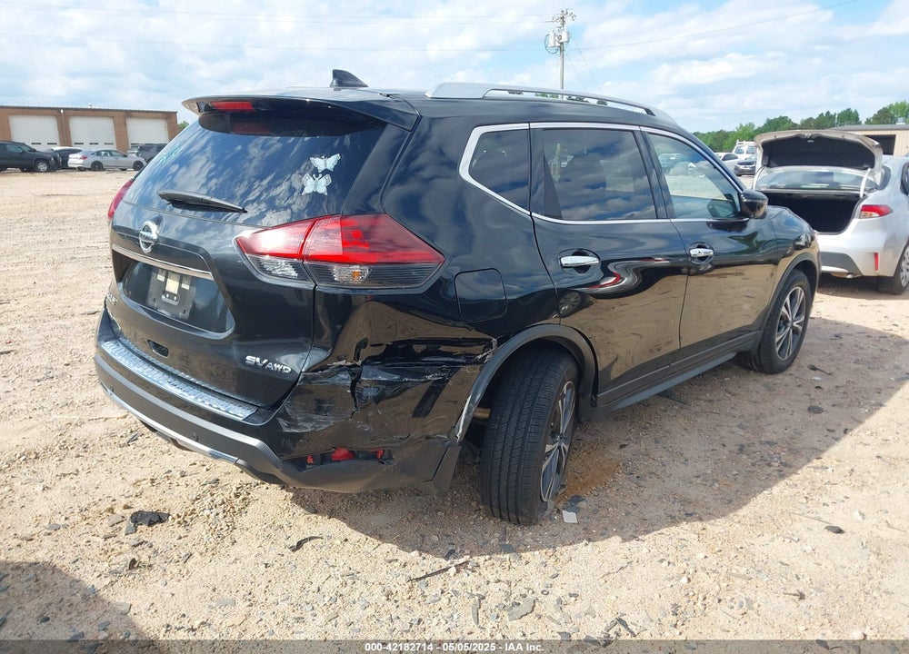 2019 NISSAN ROGUE SV VIN: JN8AT2MV6KW379829