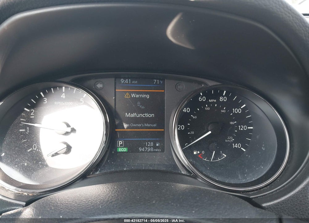 2019 NISSAN ROGUE SV VIN: JN8AT2MV6KW379829
