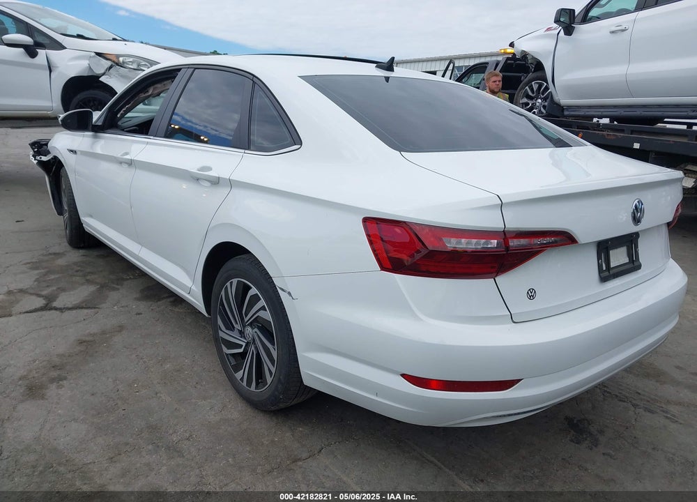 2020 VOLKSWAGEN JETTA 1.4T SEL VIN: 3VWEB7BU4LM008013