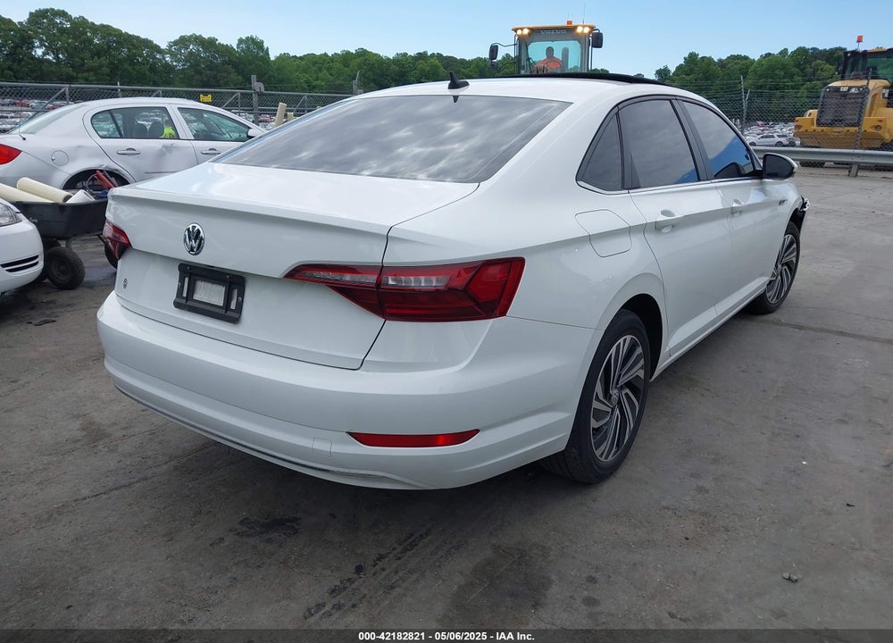 2020 VOLKSWAGEN JETTA 1.4T SEL VIN: 3VWEB7BU4LM008013