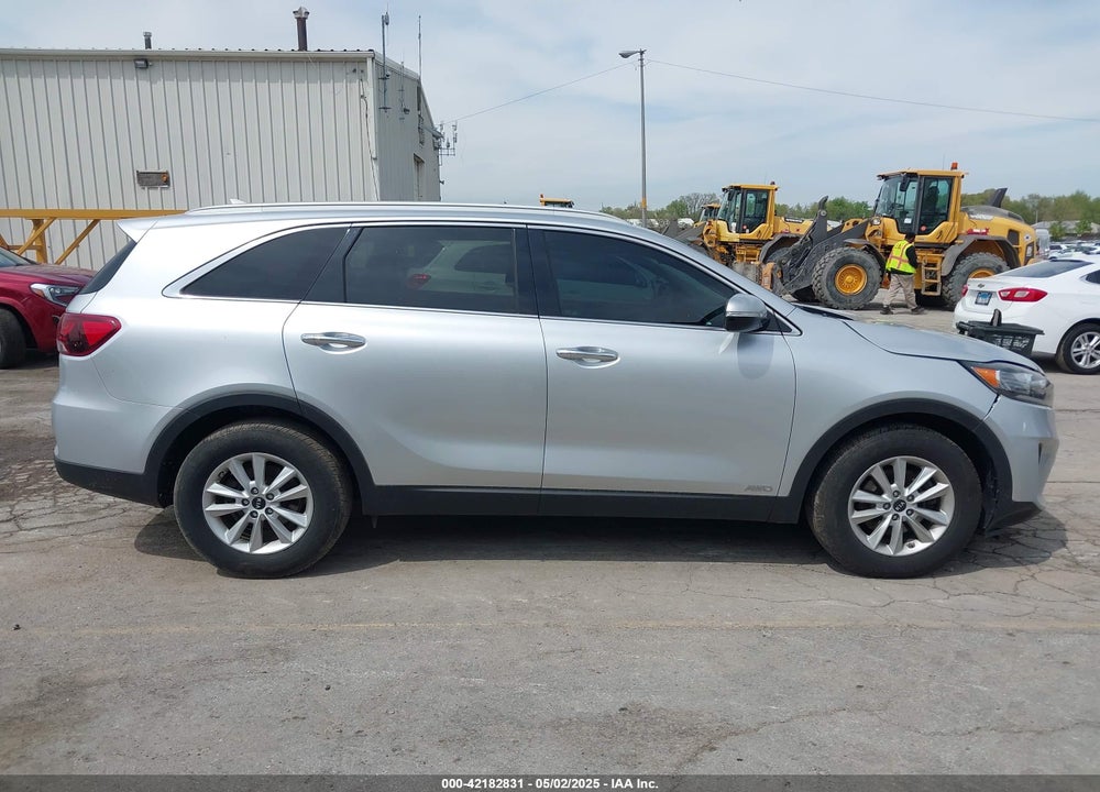 2019 KIA SORENTO VIN: 5XYPGDA31KG434841