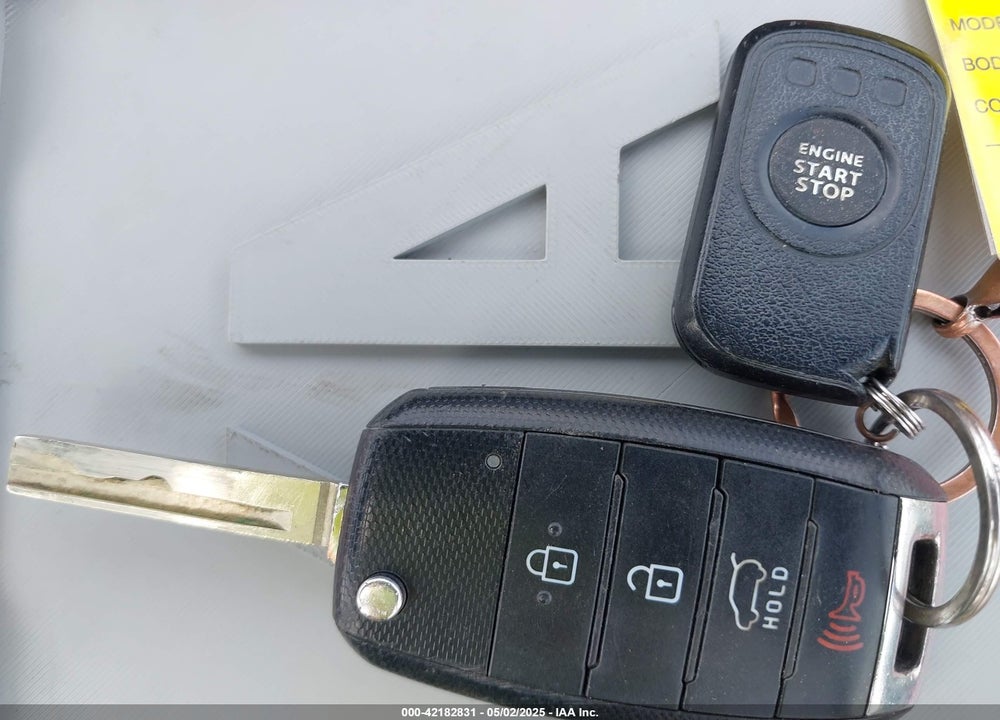 2019 KIA SORENTO VIN: 5XYPGDA31KG434841