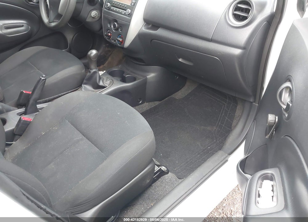 2015 NISSAN VERSA NOTE S (SR) VIN: 3N1CE2CP6FL442377