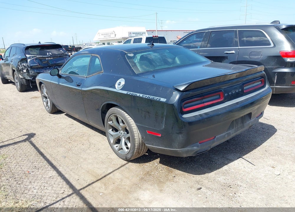 2017 DODGE CHALLENGER SXT PLUS VIN: 2C3CDZAGXHH501071
