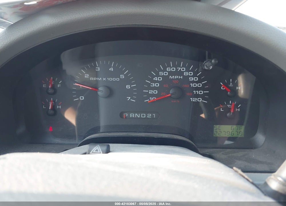 2005 FORD F-150 LARIAT/XLT VIN: 1FTPW12515FA83373